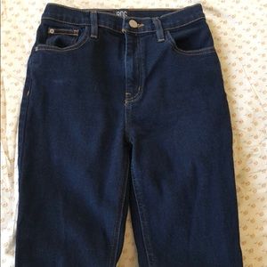 Bdg girlfriend jeans